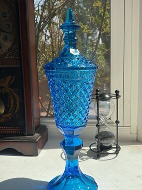 Indiana glass - Blue Glass Pedestal Jar with Lid